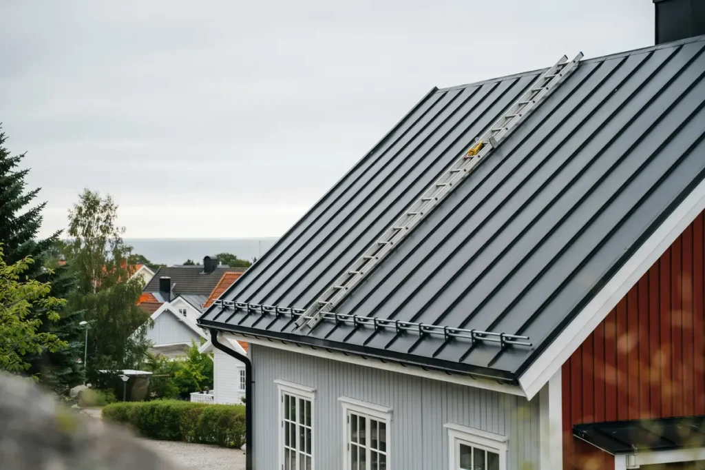 uppgradering av taks kerhet p villa i klagshamn bunkeflostrand