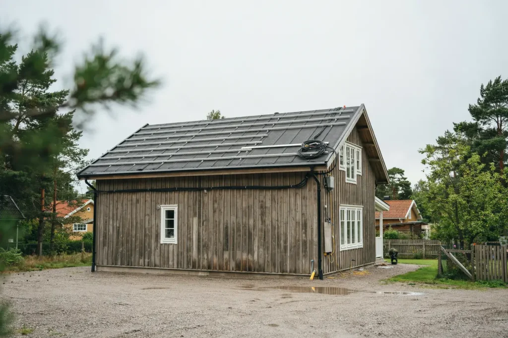 matta tak och f rbereda f r solcellsmontage